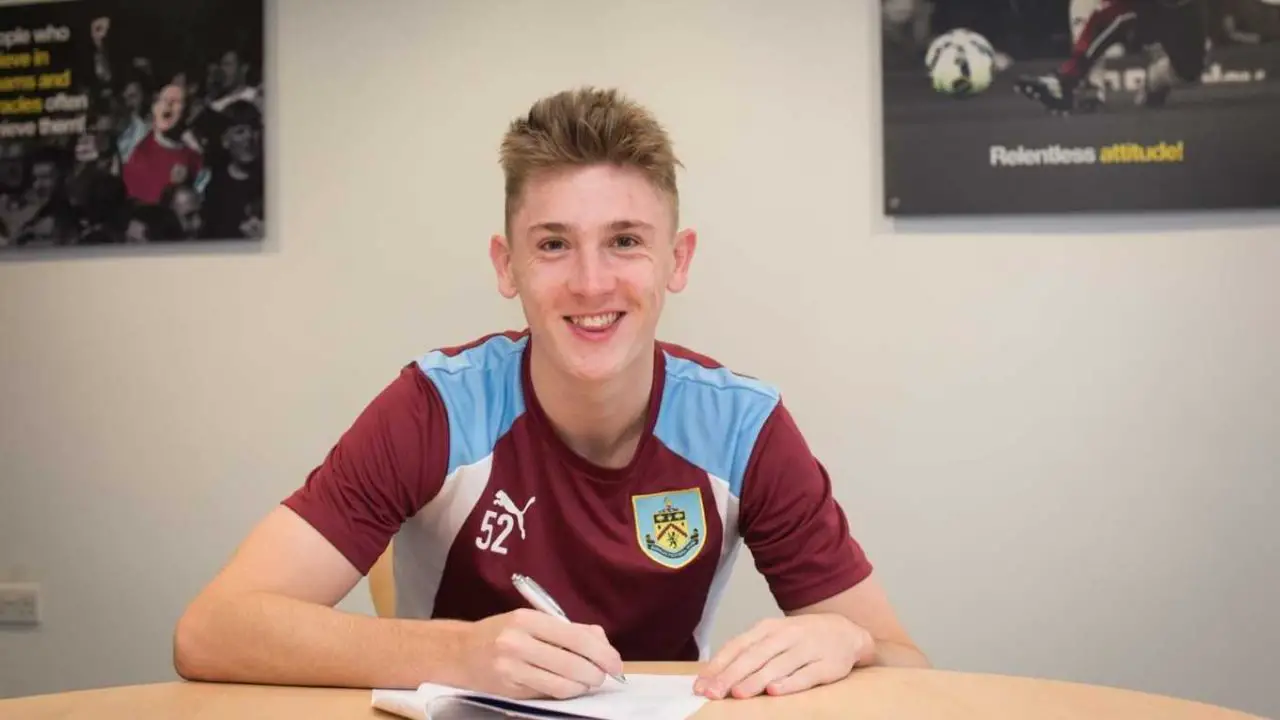 Hearts Eye Dunne Deal Extension - Complete Sports