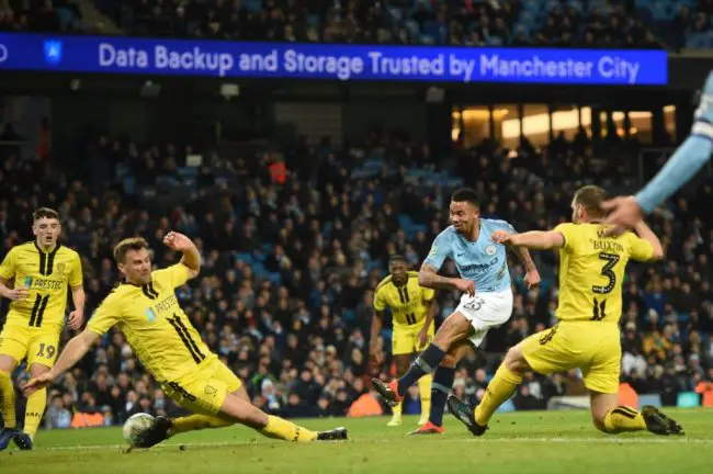 gabriel-jesus-manchester-city-efl-cup-burton-albion