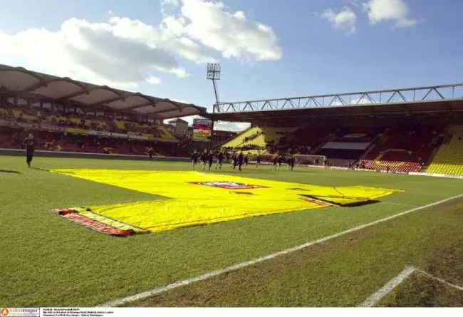 Watford bring in teenage keeper