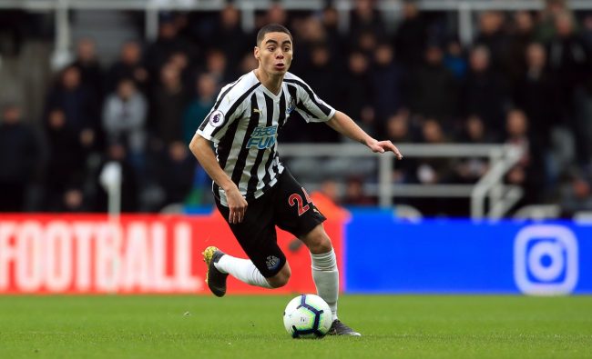 benitez takes pressure off Almiron