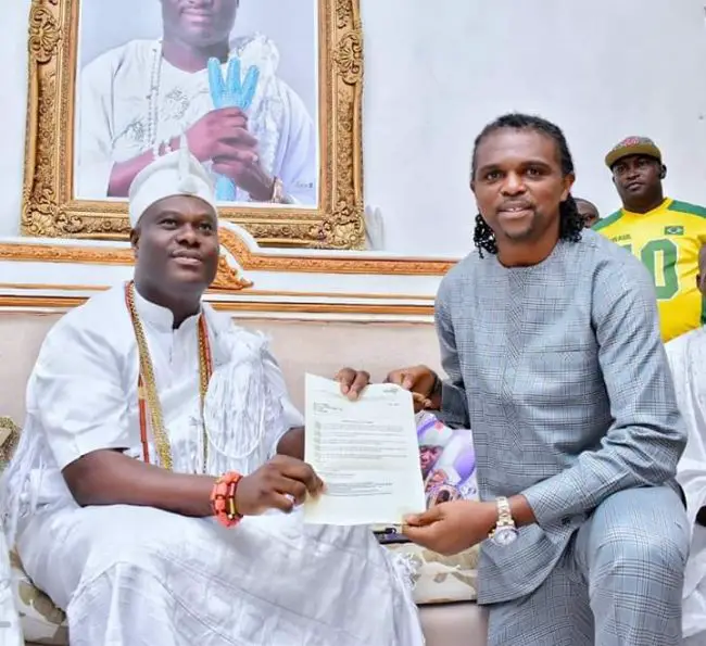 Ooni of Ife Applauds Kanu's Humanitarian Works Through KHF