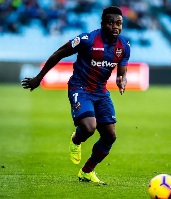 moses-simon-levante-rayo-vallecano-laliga