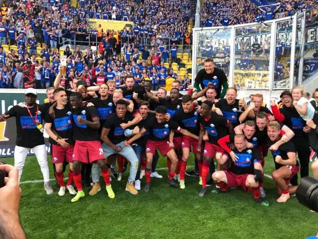 Collins ' SC Paderborn Secure Bundesliga Promotion Despite Defeat To Dynamo Dresden