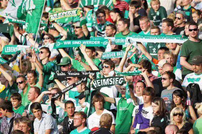 Bremen confirm defender departure