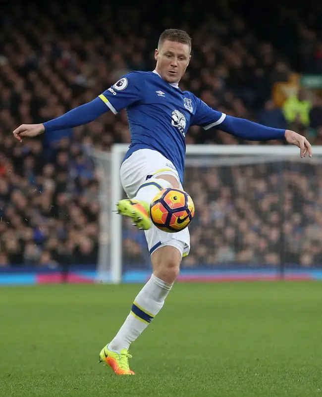 Everton midfielder set for exit