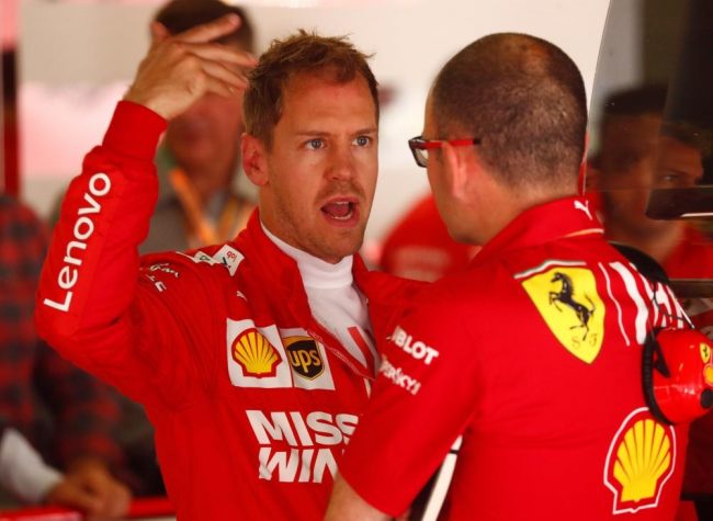 Ferrari are struggling - Vettel