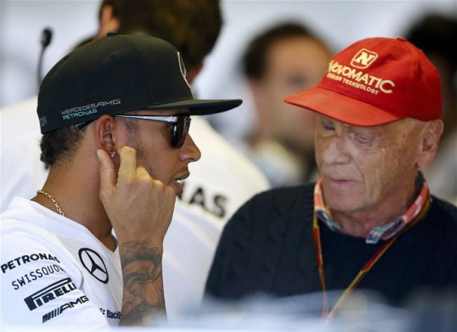 Hamilton allowed to miss press conference over Lauda death