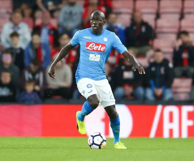 Napoli in double defender link