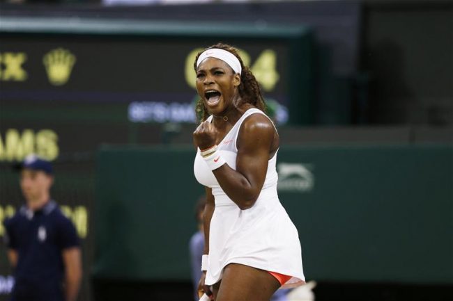 Williams advances as Konta crashes out