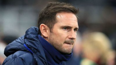 Lampard Rules Out Giroud Exit