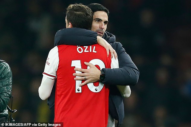 Ozil Backs Arsenal For Top Four Finish Despite Struggles