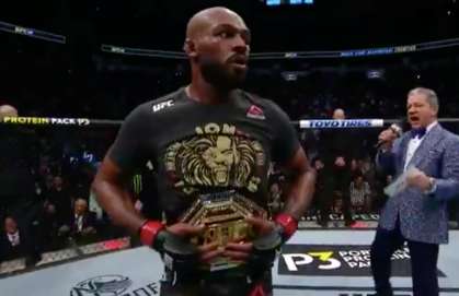 UFC: Jones Retains Title After Decision Win vs Reyes