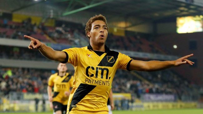 Heracles Almelo Confirm Offer For Dessers