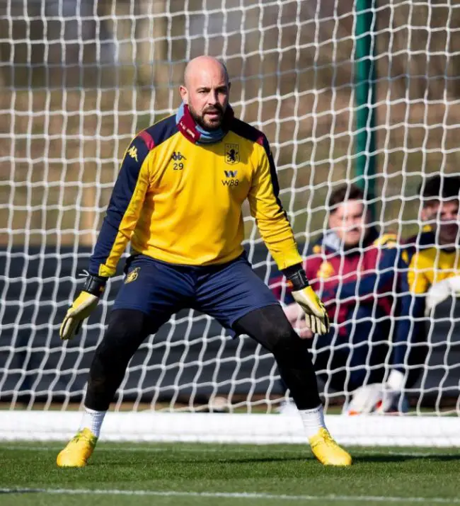 pepe-reina-coronavirus-ac-milan-aston-villa-english-football