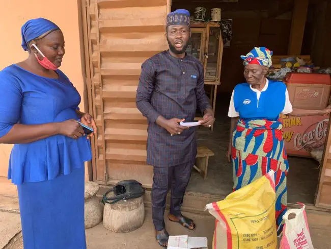 Sports Minister Dare Donates Food Items To Yekini's Mother, Pledges Monthly Stipend