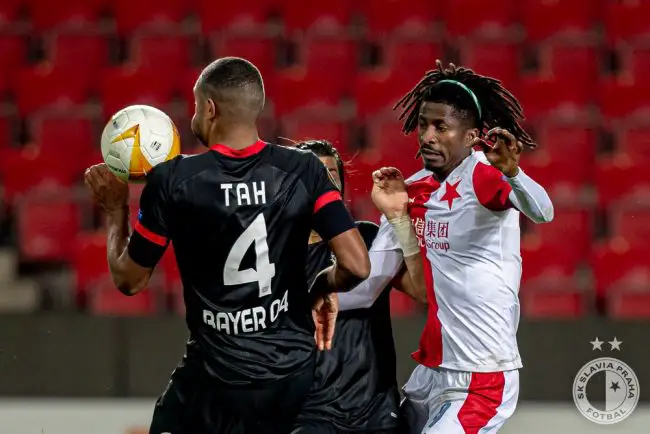 Olayinka Celebrates Slavia Prague Winning Goal Against Leverkusen