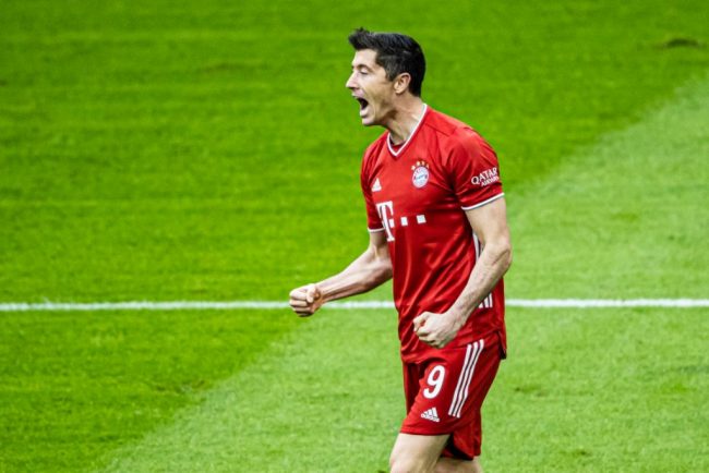 bundesliga-robert-lewandowaki-bayern-munich-fc-cologne-hansi-flick