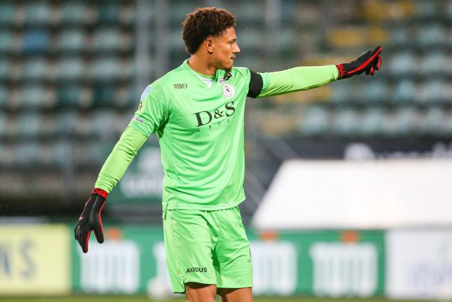 Sparta Rotterdam Celebrate Okoye Over Clean Sheet