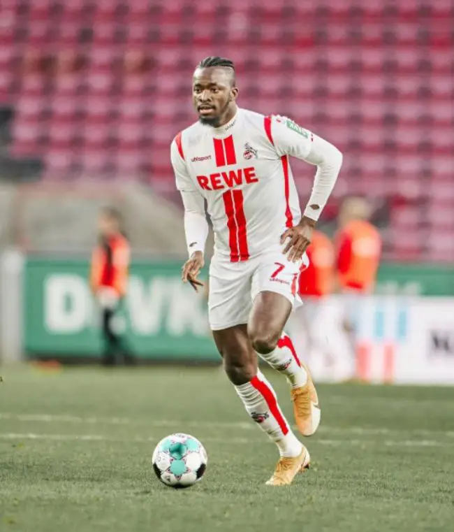 tolu-arokodale-fc-cologne-horst-heldt-bundesliga-hansi-flick