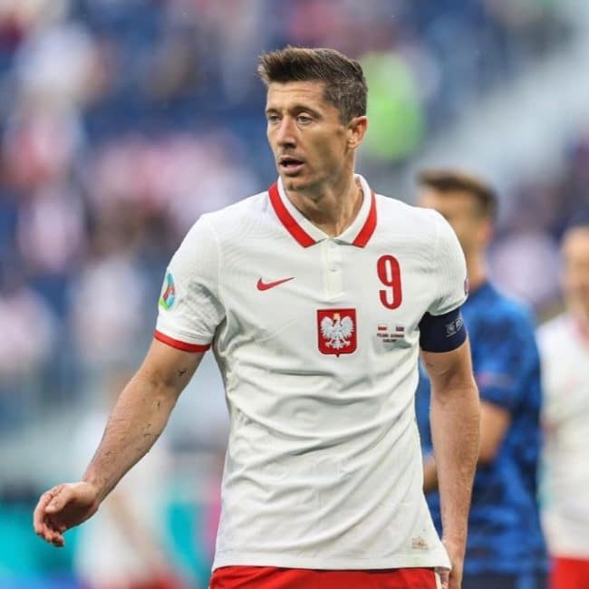 robert-lewandowski-poland-euro-2020