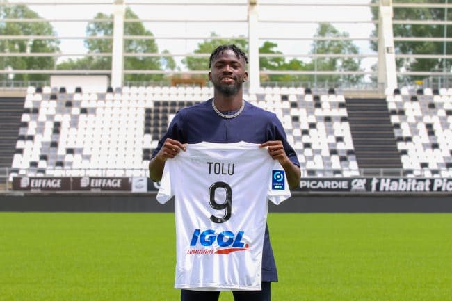 Done Deal: Tolu Arokodare Seals One-Year Loan Contract With French Club AmiensDone Deal: Tolu Arokodare Seals One-Year Loan Contract With French Club Amiens