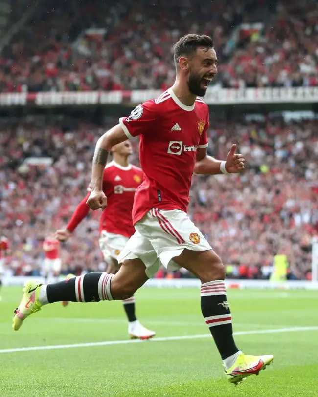 Premier League: Fernandes Bags Hat-Trick As Man United Thrash Leeds At OldTrafford