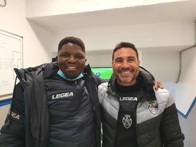 Ex-Remo Stars Coach Ogunmodede Resumes Duty with Portuguese Club CD Feirense