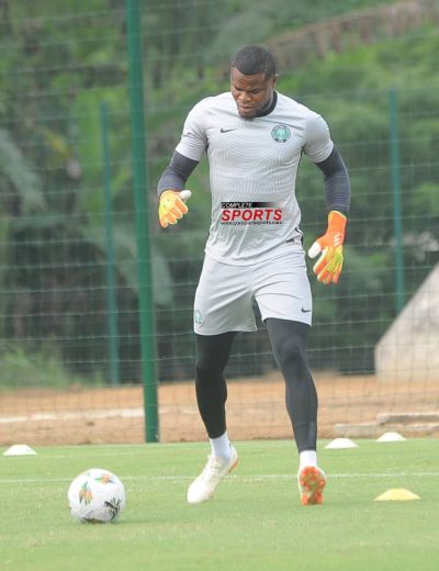 stanley-nwabali-uzoho-super-eagles-nigeria-afcon-2023-africa-cup-of-nations-ecole- nationale-de-la-police- pitch 